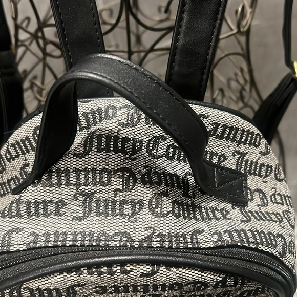 JUICY COUTURE SCRIPTED BACKPACK NWOT - Picture 7 of 15